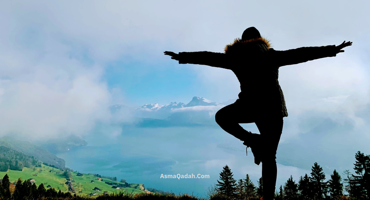 مائة يوم من ممارسة اليوغا