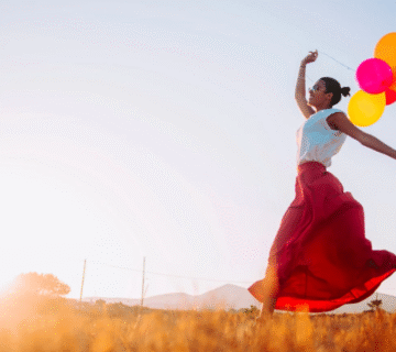 كيف تعيش حياة أقل تعاسة؟