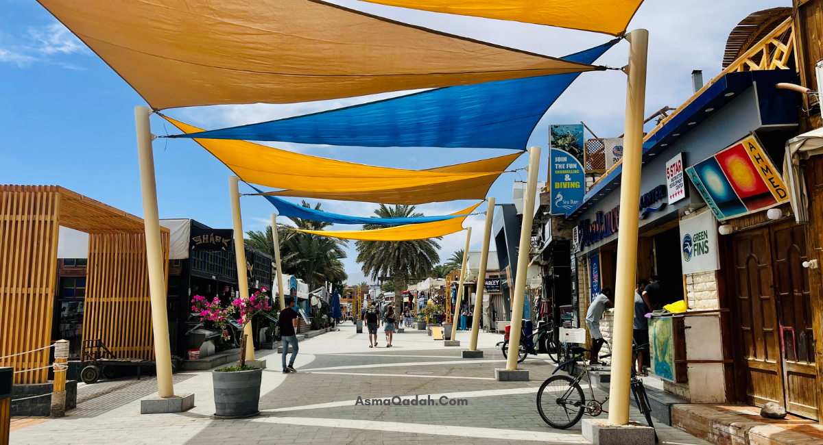 أبريل: الحب أوله وكله في دهب